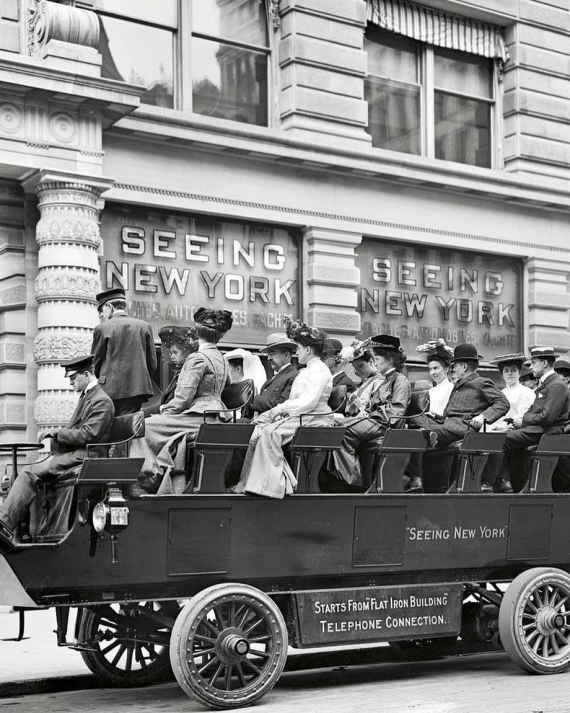 Electric Sightseeing Bus, New York City, 1908.