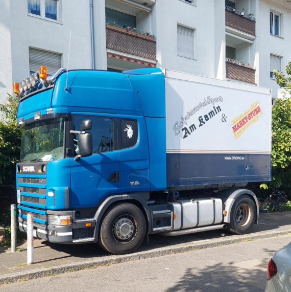 I haven’t seen such a small big truck.
