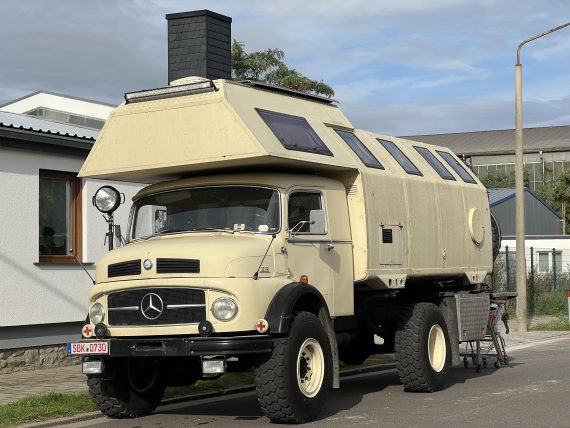 Mercedes custom camping truck spotted near Magdeburg DE