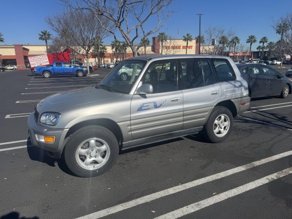RAV4 ev