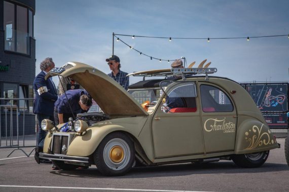 Citroën 2CV AZAM with Alfa Romeo V6 “Busso” engine.