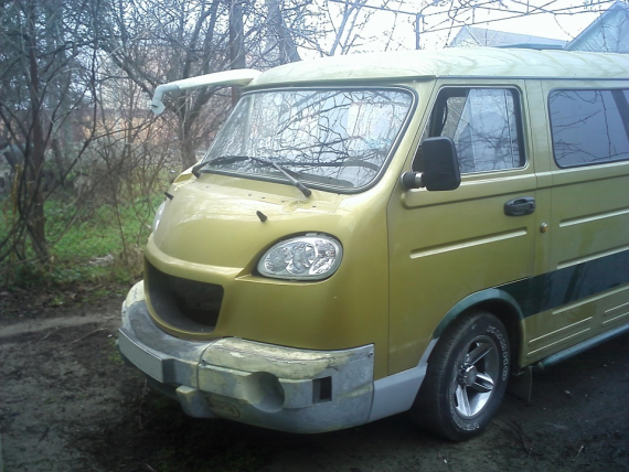 ErAZ-762 with a custom front.